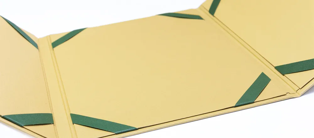 imgi_22_Ein-___dreiteilig